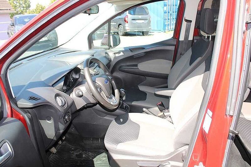 Ford Tourneo Courier 1.0 EcoBoost Trend