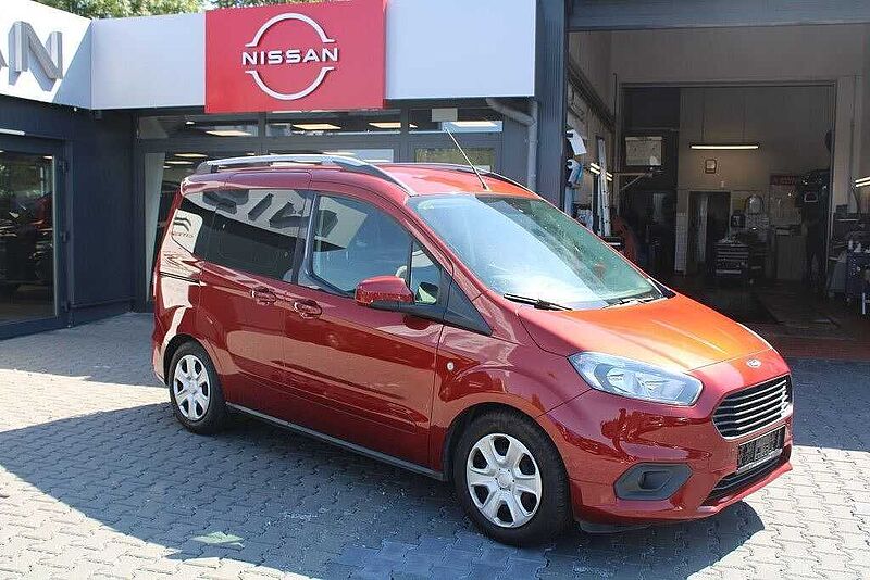 Ford Tourneo Courier 1.0 EcoBoost Trend