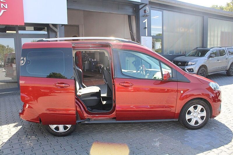 Ford Tourneo Courier 1.0 EcoBoost Trend