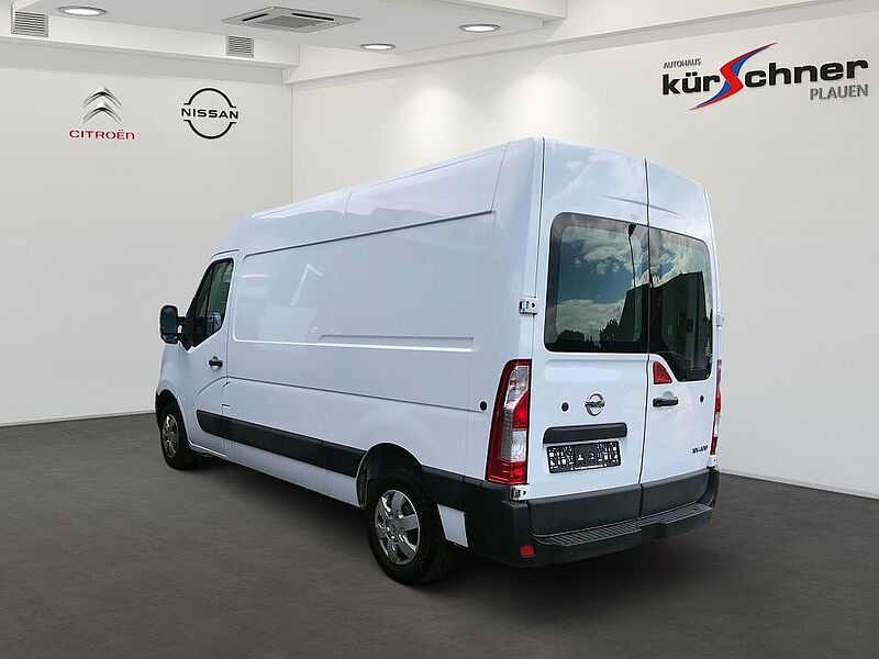 Nissan NV400 L2H2 35 FWD Pro